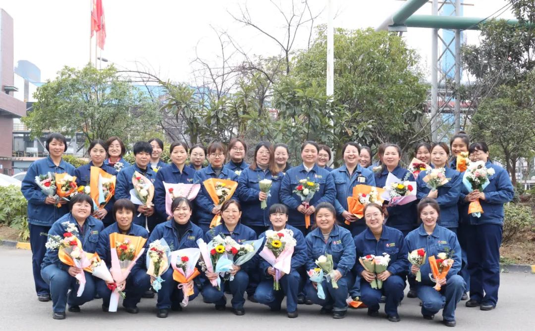 牢記囑托建新功 勇立潮頭展風(fēng)采 牢記囑托建新功 勇立潮頭展風(fēng)采