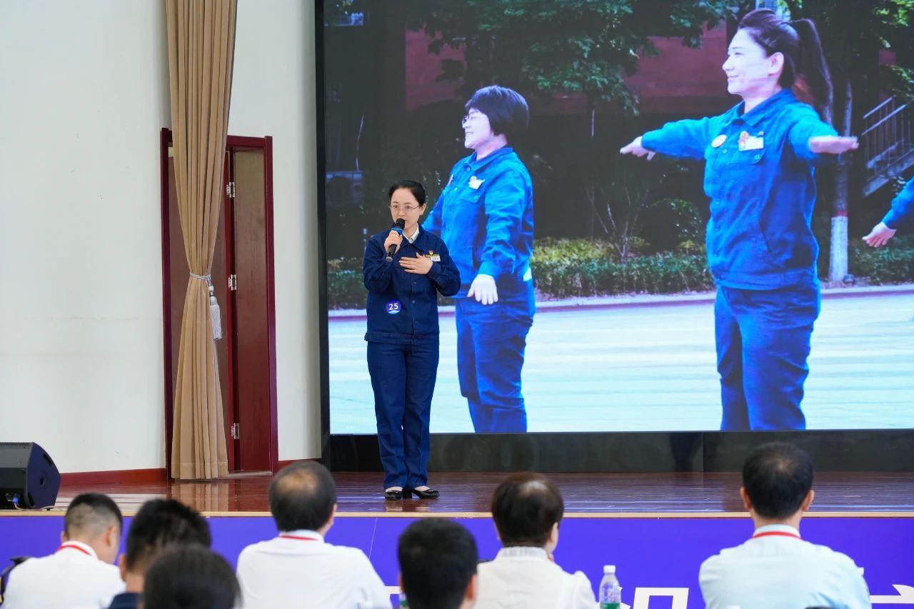 喜訊!龍鋼公司兩個班組在省級大賽中獲獎 喜訊!龍鋼公司兩個班組在省級大賽中獲獎