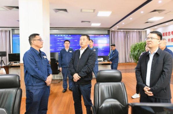 王西才一行到龍鋼公司開展國慶期間安全生產及環保工作檢查 王西才一行到龍鋼公司開展國慶期間安全生產及環保工作檢查