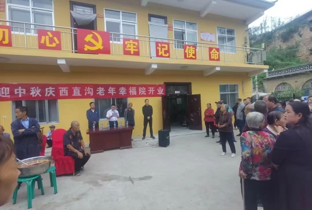 圍繞中心促發展 情系職工展未來 圍繞中心促發展 情系職工展未來