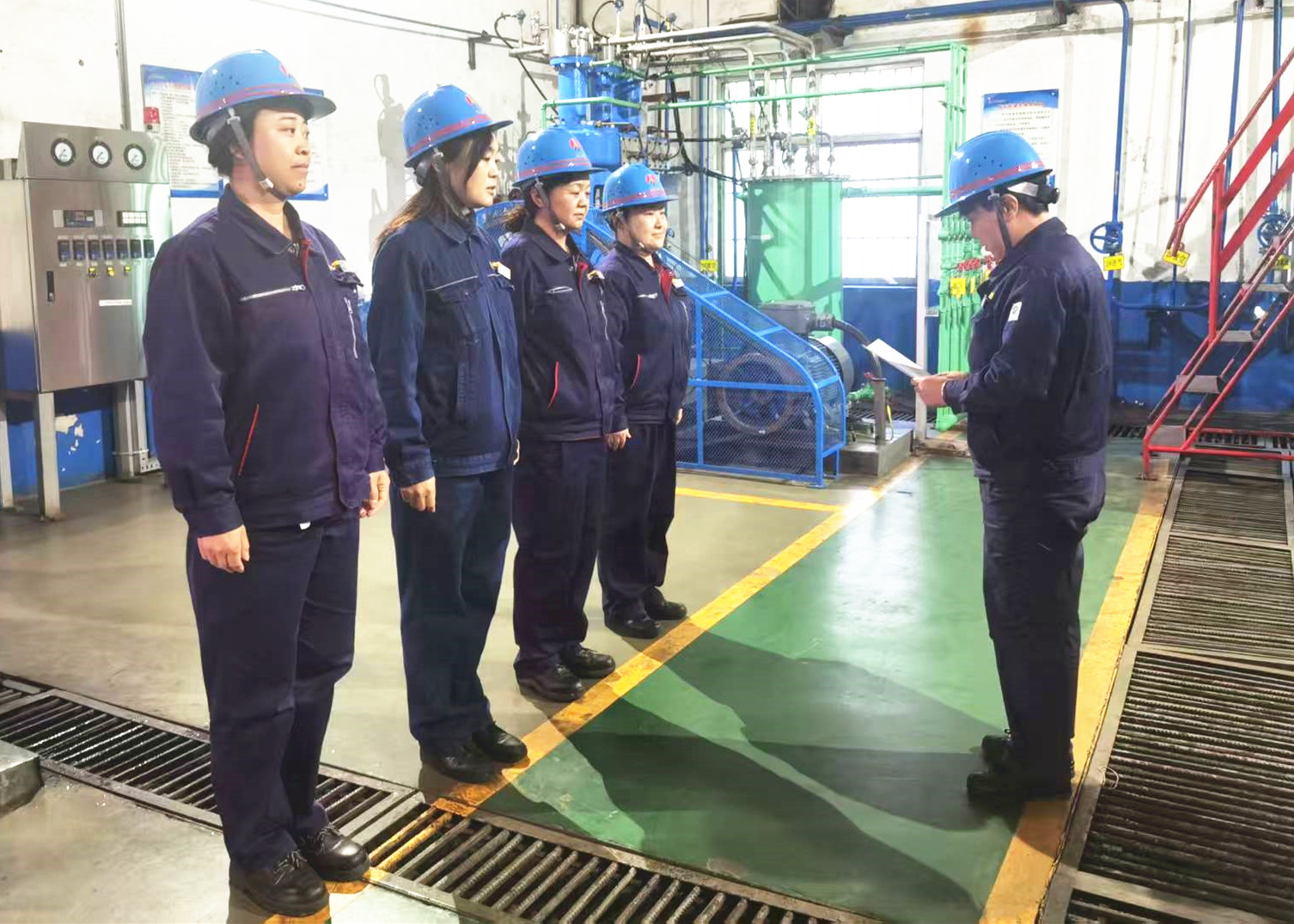 攻堅四季度 保供顯擔當 攻堅四季度 保供顯擔當