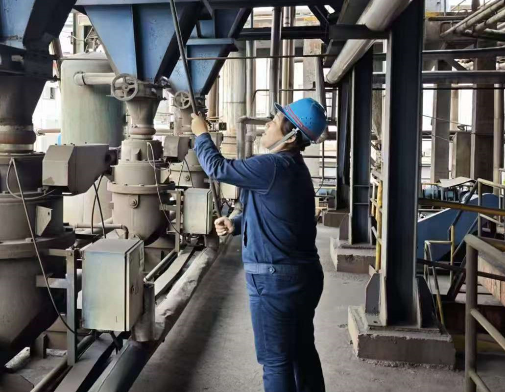 攻堅四季度 保供顯擔當 攻堅四季度 保供顯擔當