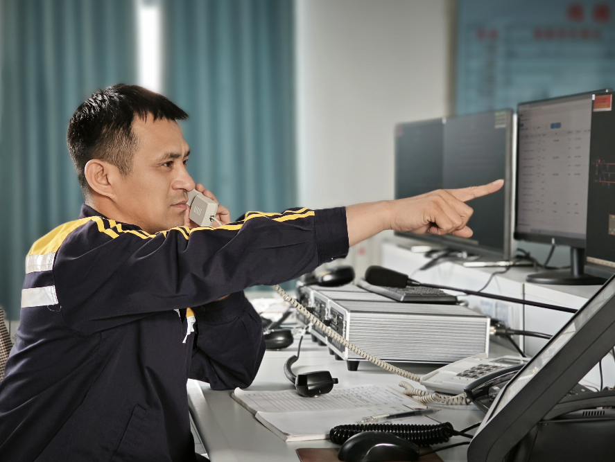 奮戰四季度 一線攻堅淬青春 奮戰四季度 一線攻堅淬青春