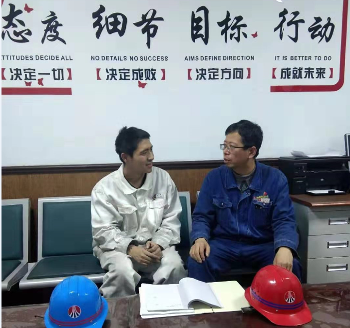 用奉獻鑄就不老傳說 用奉獻鑄就不老傳說